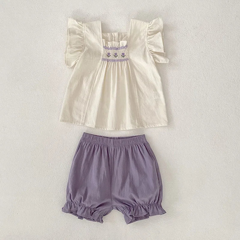 T-Shirt +Shorts